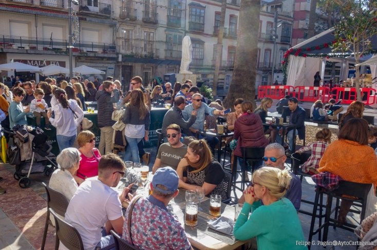 HOSTECAR tramita 18 barras de cara a la Tardebuena y Tardevieja